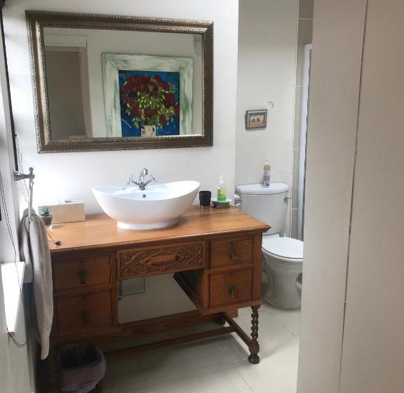 غرفة قياسية مطلّة علي الحديقة, Seaview Place Bed And Breakfast