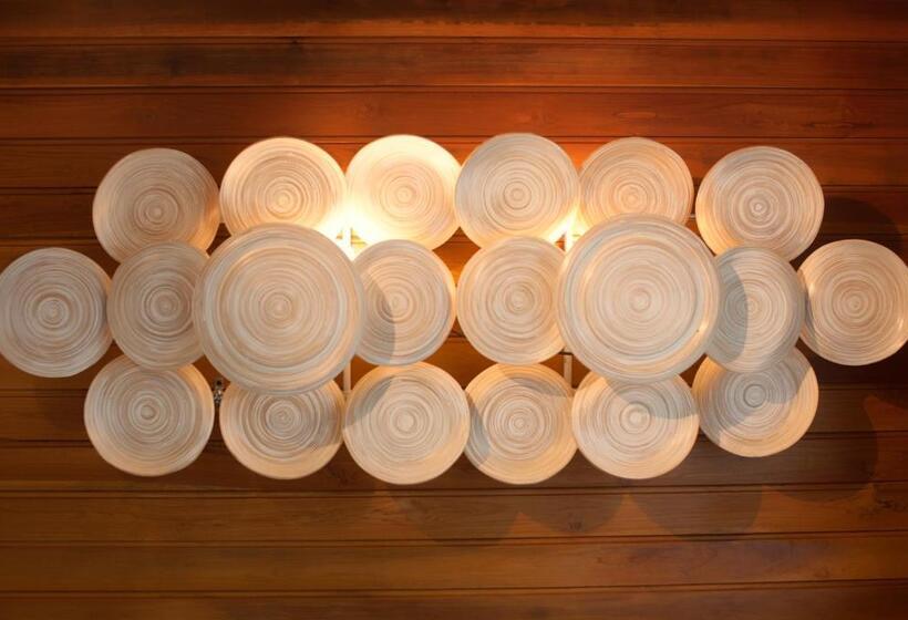 Номер Deluxe Вид на Сад, Viangviman Luxury Resort, Krabi