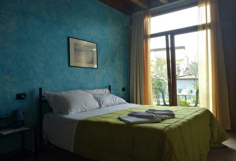 スタンダードルーム, B&b Il Rondò Sirmione