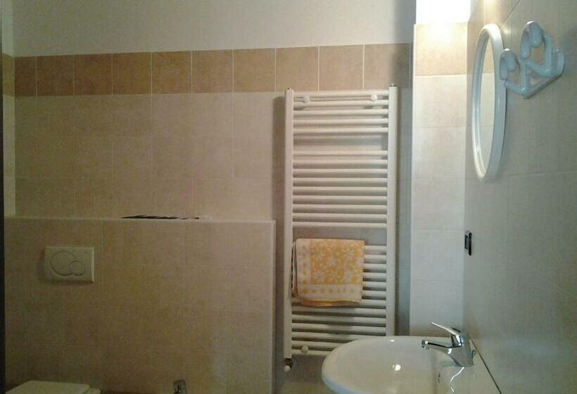 スタンダードルーム, B&b Il Rondò Sirmione