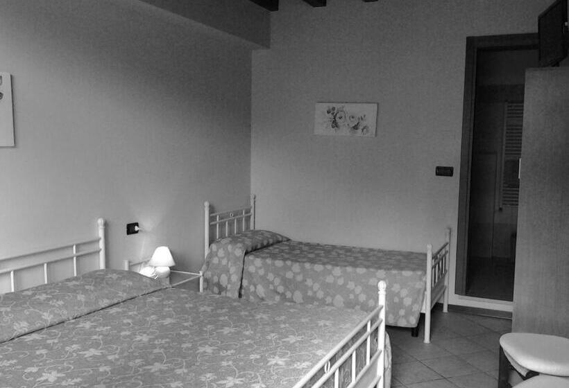 スタンダードルーム, B&b Il Rondò Sirmione