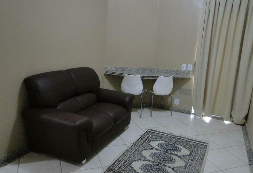 غرفة قياسية فردية, Arrastão Premium Plaza