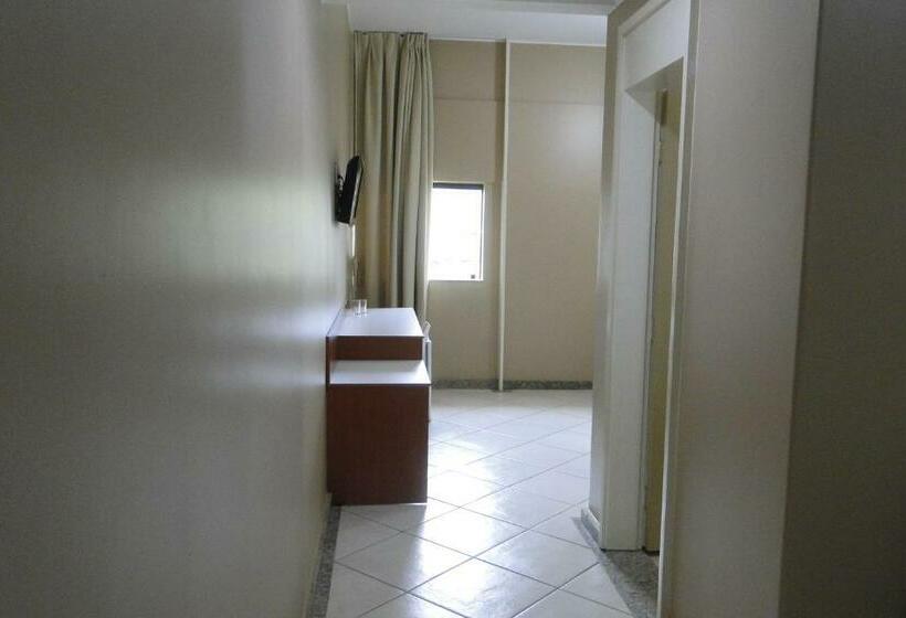 غرفة قياسية فردية, Arrastão Premium Plaza