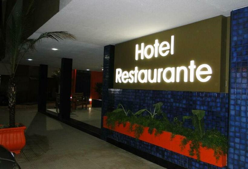 غرفة قياسية فردية, Arrastão Premium Plaza