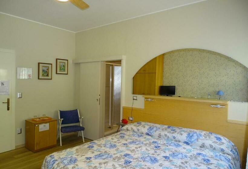 Номер Стандарт Вид на Горы, Casa Alessandra