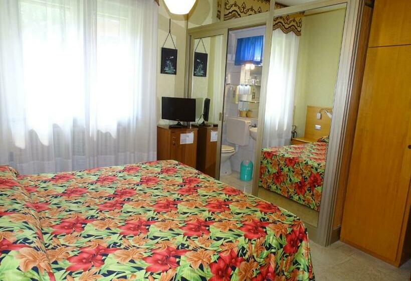 Номер Стандарт Вид на Горы, Casa Alessandra