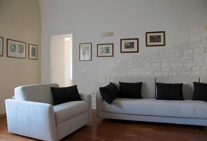 带阳台套房, Il Giardino Di Eleonora