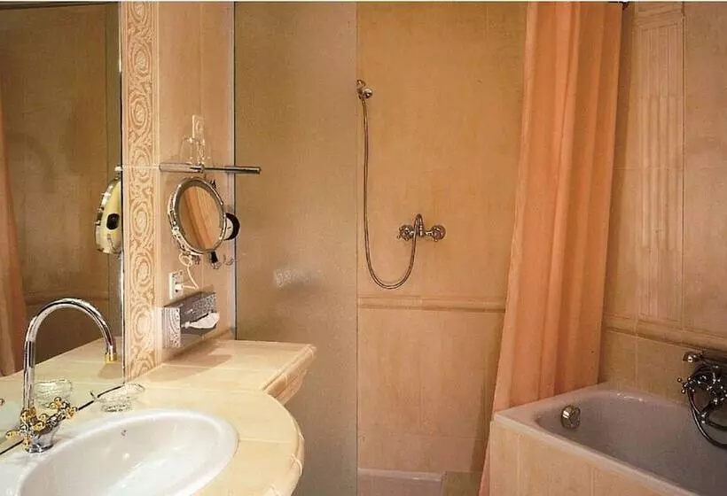 庭の見える1ベッドルームアパートメント, Albergo Losone