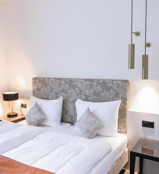 Люкс, Bad Schauenburg