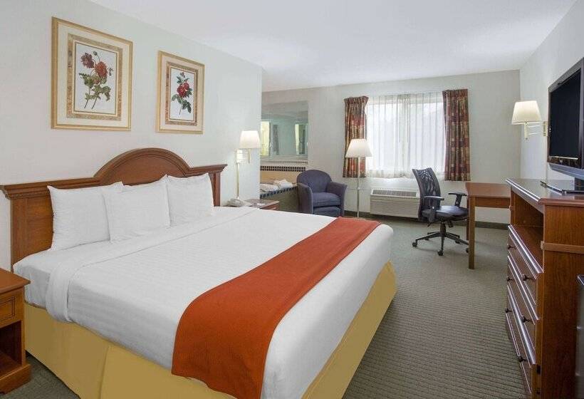 חדר סטנדרט מותאם לאדם עם מוגבלויות, Baymont By Wyndham Freeport