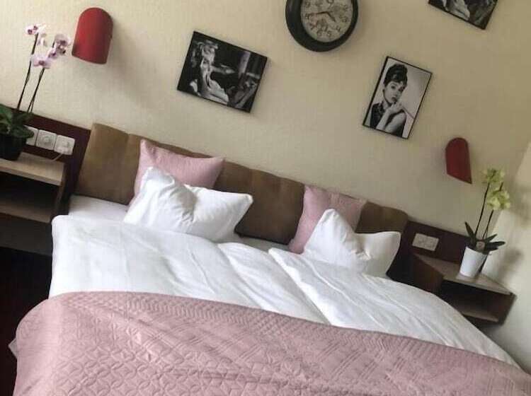 חדר סטנדרט יחיד, Casino