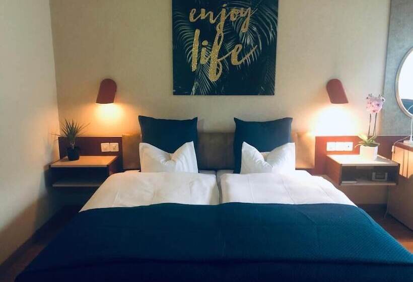 חדר סטנדרט, Casino