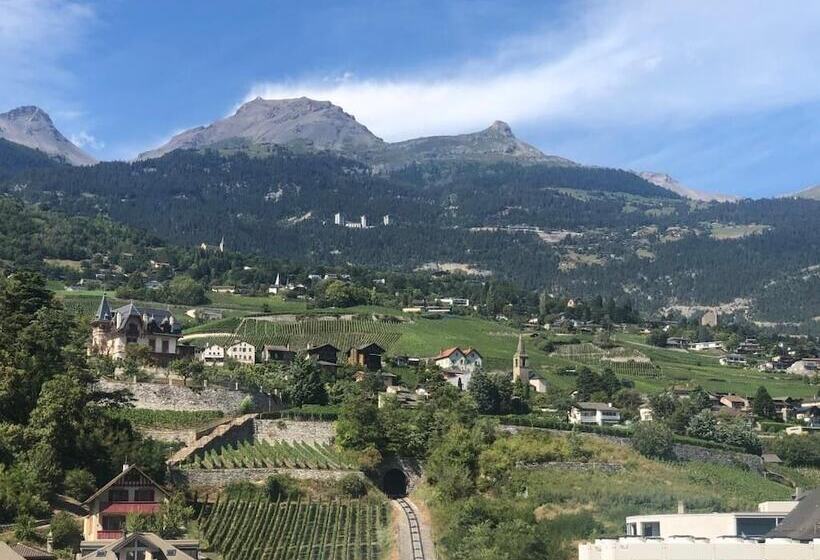 חדר סטנדרט, Casino