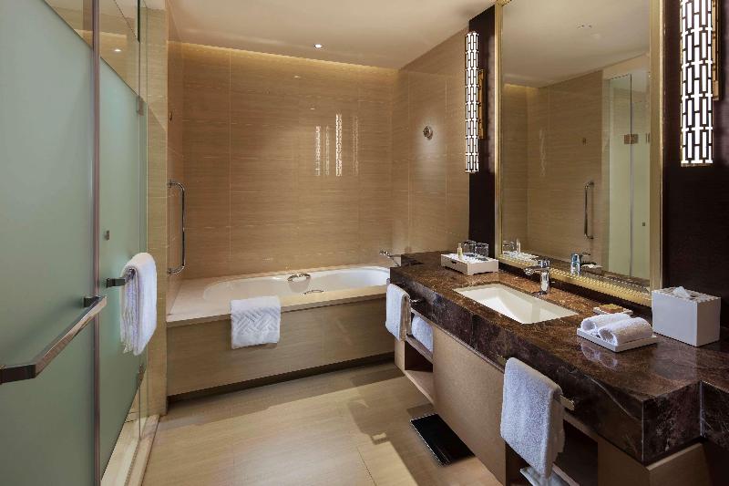 Suite Llit King, Days Inn & Suites By Wyndham San Antonio North/stone Oak