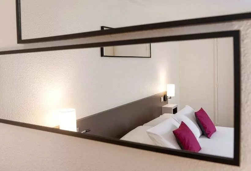 スタンダードルーム, Kyriad Hotel Lyon Givors