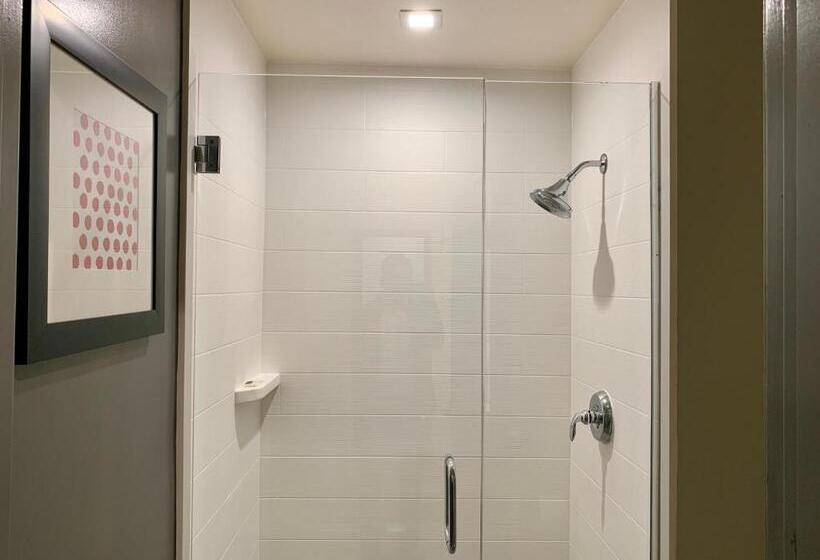 غرفة قياسية سرير كينج, Pacific Motor Inn