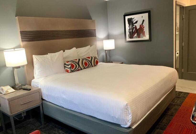 キングサイズベッドのスタンダードルーム, Pacific Motor Inn