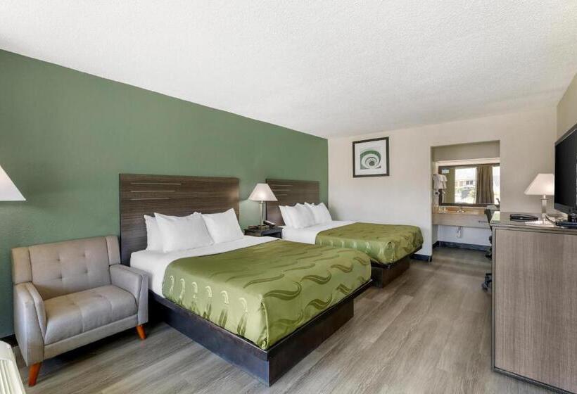 חדר סטנדרט, Quality Inn & Suites