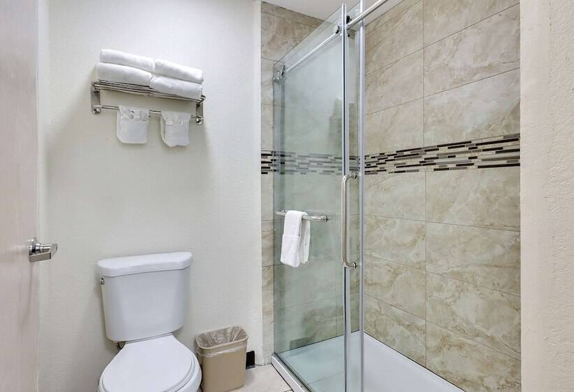 スイート, Quality Suites Albuquerque Airport