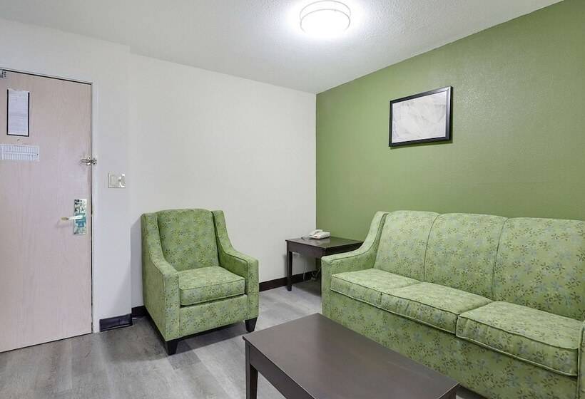 Люкс, Quality Suites Albuquerque Airport