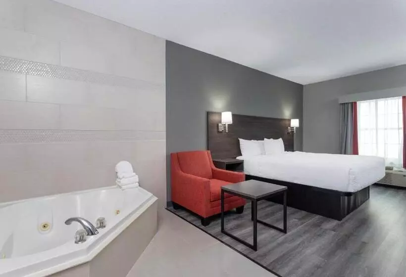 デラックススタジオ, Ramada By Wyndham Sellersburg/louisville North