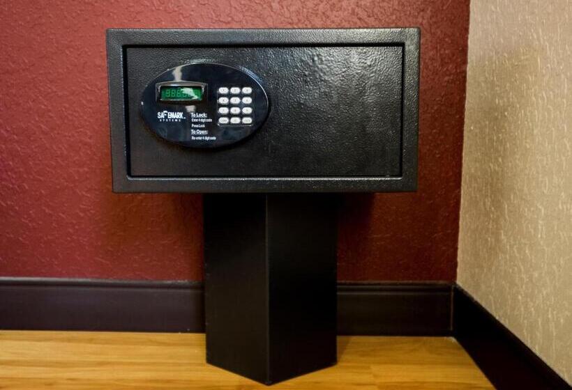 غرفة قياسية سرير كينج, Red Roof Inn Ocala