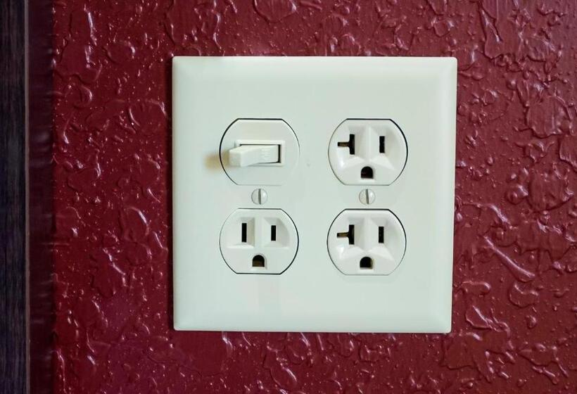 غرفة قياسية سرير كينج, Red Roof Inn Ocala