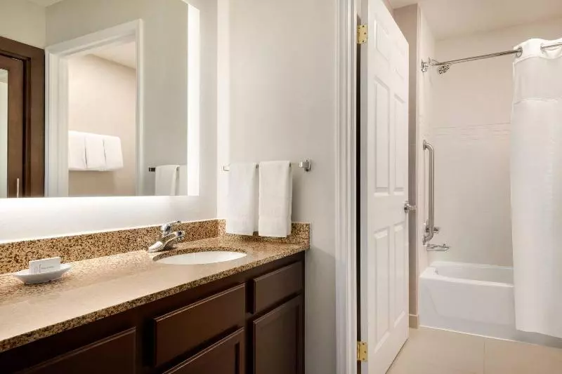 Standard-studio King-vuode, Residence Inn By Marriott West Springfield