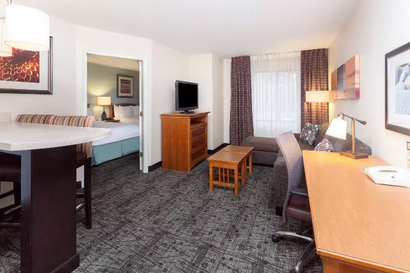 Sviitti 2 Makuuhuonetta, Sonesta Es Suites Atlanta  Perimeter Center
