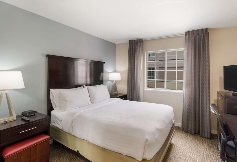 جناح, Sonesta Es Suites Torrance Redondo Beach