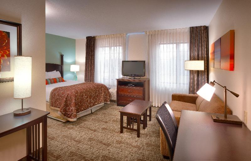 חדר סטנדרט, Staybridge Suites Peoria Downtown, An Ihg