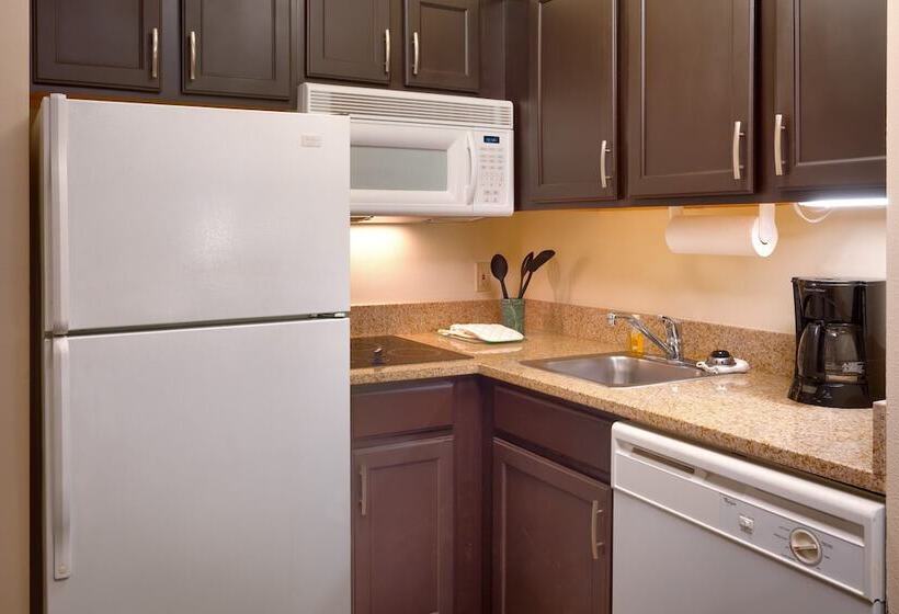 جناح سرير كينج, Staybridge Suites Peoria Downtown, An Ihg