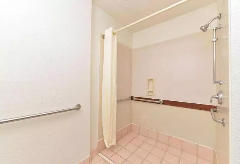 Standard-invahuone King-vuode, Motel 6 Richburg, Sc