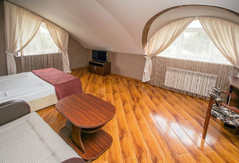 패밀리 룸, Alta Vista