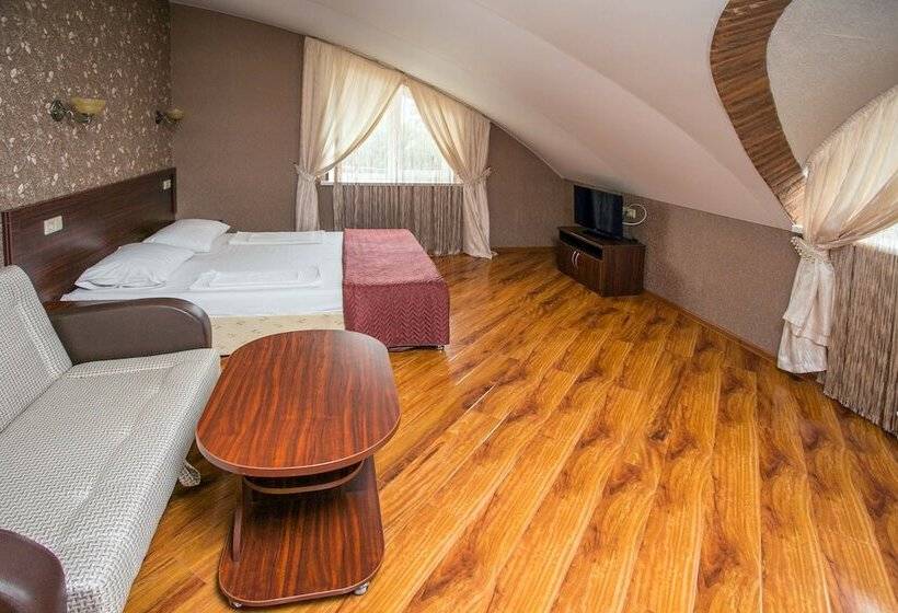 패밀리 룸, Alta Vista