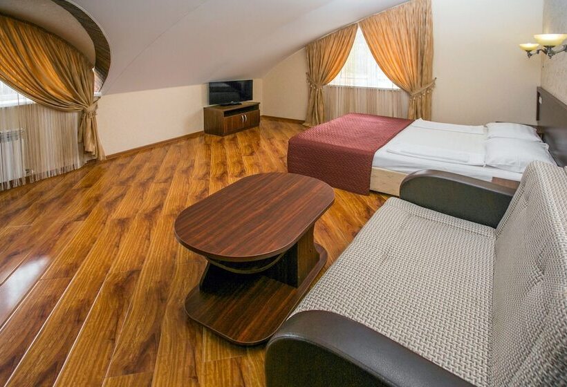 패밀리 룸, Alta Vista