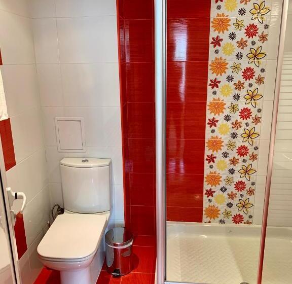 スタンダードスタジオ, Elena