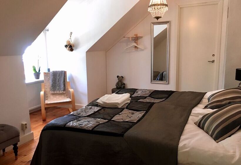 带双人床的经典房间, Pensionat Kanalvillan