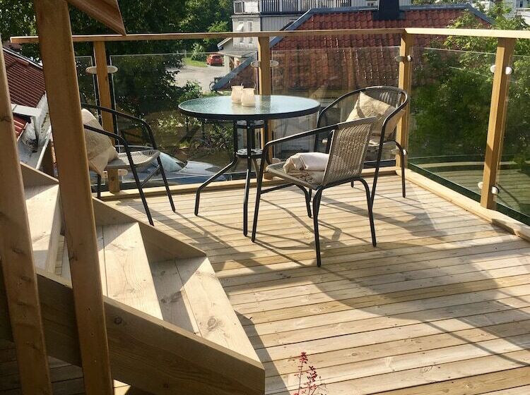 Номер Классика Двуспальная Кровать, Pensionat Kanalvillan