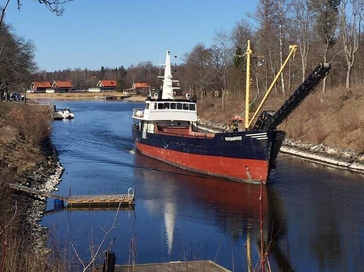 带1个卧室的舒适公寓, Pensionat Kanalvillan