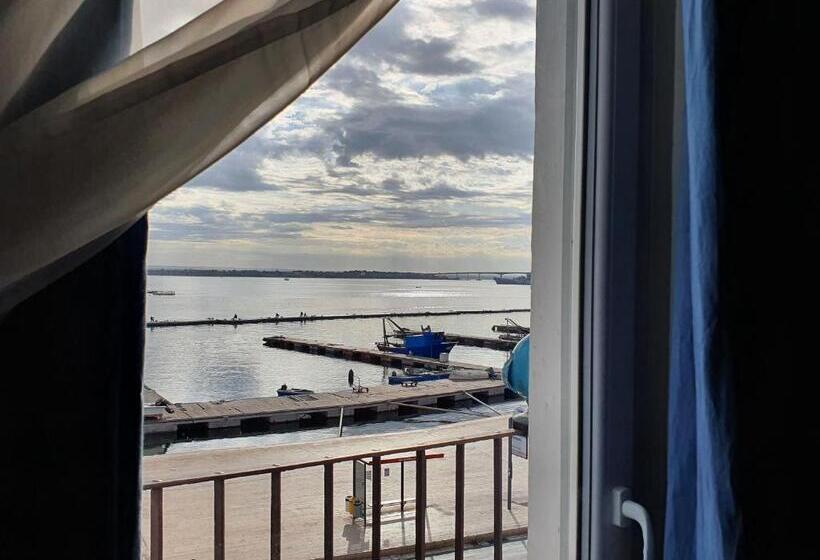 스탠다드 4인용 룸 바다전망, B&b La Terrazza Di Nonnanna