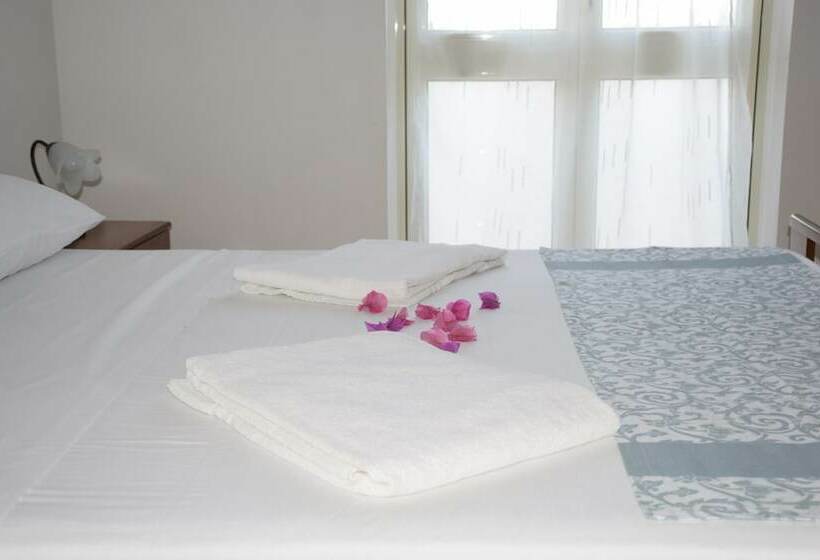 חדר לארבעה סטנדרטי עם נוף לגינה, L'aia Di San Giorgio