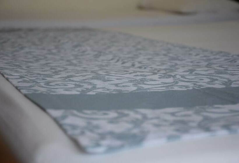 חדר לארבעה סטנדרטי עם נוף לגינה, L'aia Di San Giorgio