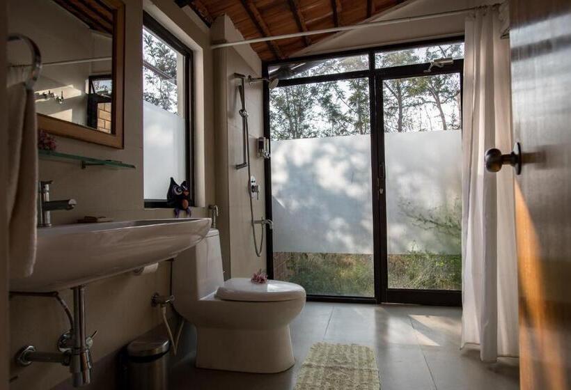 غرفة قياسية, Dhole's Den Bandipur