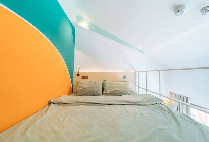 Номер Комфорт, Young Inn