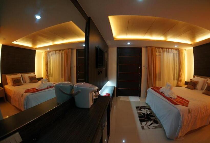 이코노미 룸, Tt Naiyang Beach Phuket