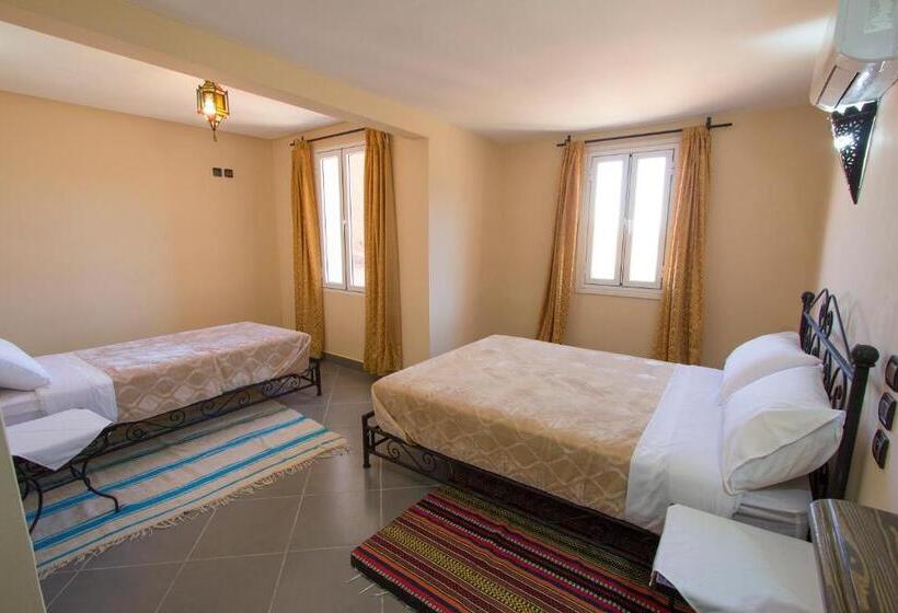디럭스 트리플 룸, Kasbah Didis