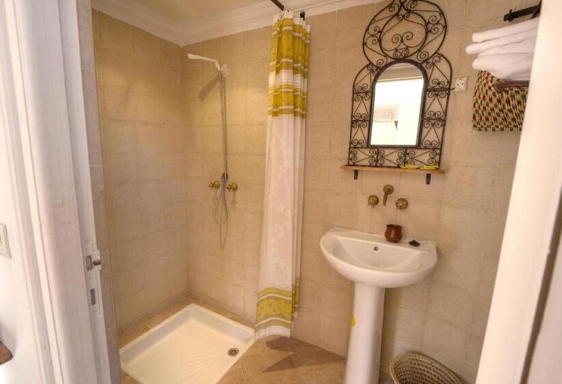 디럭스 스위트, Kasbah Didis