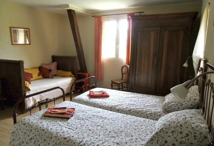 スタンダードルーム, Chambres D Hôtes Domaine Du Bourg