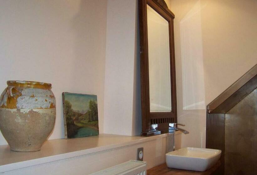 Номер Стандарт Вид на Горы, Le Baluchon